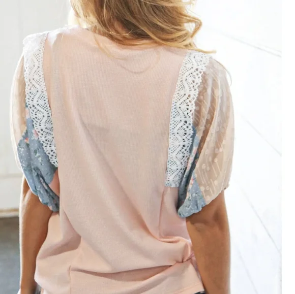 π New Cute Crochet Sleeve Top - Picture 4 of 4